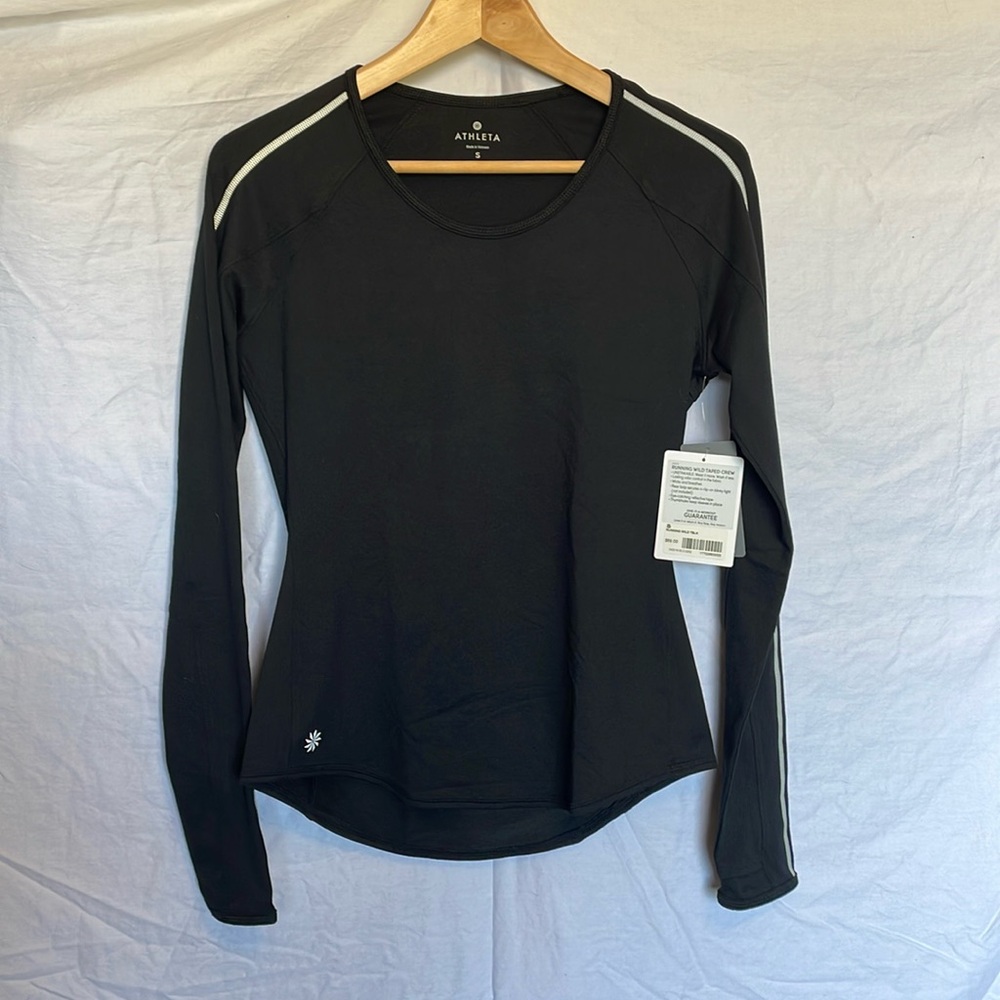 NWT Athleta long sleeve running top
